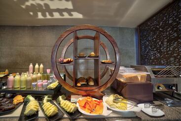 Goldfinch Hotel Mangalore