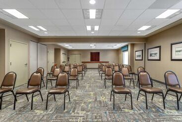 هتل Hampton Inn Suites Minneapolis St Paul Arpt Mall Of America