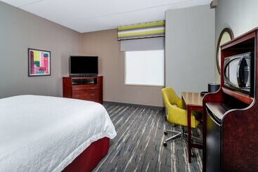 هتل Hampton Inn Suites Minneapolis St Paul Arpt Mall Of America