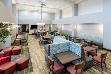 هتل Hampton Inn Suites Minneapolis St Paul Arpt Mall Of America
