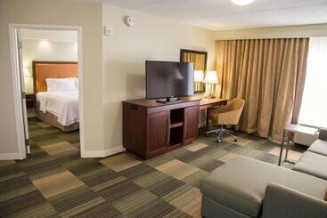هتل Hampton Inn & Suites Albany Downtown