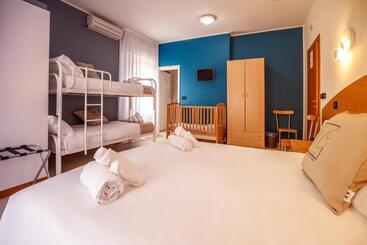 هتل Hc Resort Lignano
