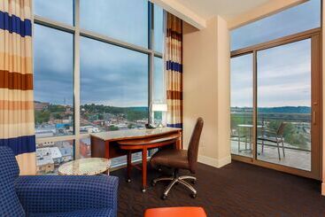 酒店 Hilton Branson Convention Center
