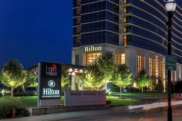 酒店 Hilton Branson Convention Center