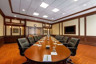 هتل Hilton Garden Inn Atlanta Marietta