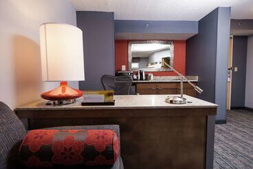 هتل Hilton Garden Inn Atlanta Marietta