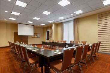 هتل Hilton Garden Inn Atlanta Marietta