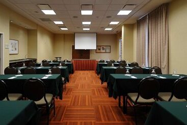 هتل Hilton Garden Inn Atlanta Marietta