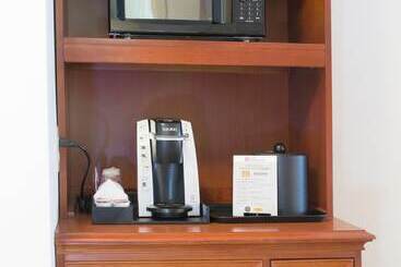هتل Hilton Garden Inn Charlotte North