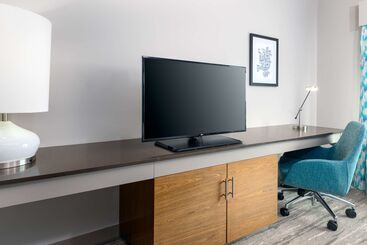 هتل Hilton Garden Inn Charlotte Uptown