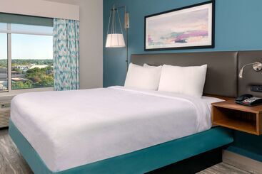هتل Hilton Garden Inn Charlotte Uptown