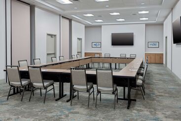 هتل Hilton Garden Inn Charlotte Uptown