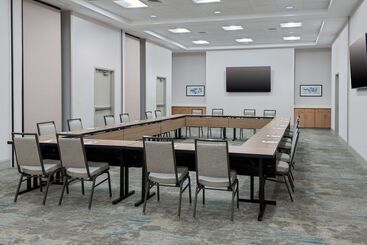 هتل Hilton Garden Inn Charlotte Uptown