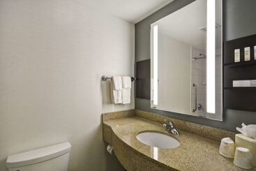 هتل Hilton Garden Inn Gulfport Airport
