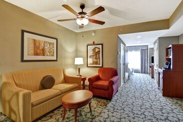 هتل Hilton Garden Inn Hattiesburg