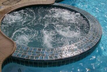 هتل Hilton Garden Inn Houstonpearland