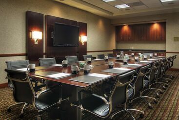 هتل Hilton Garden Inn Houstonpearland
