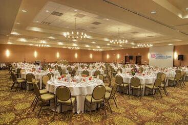 هتل Hilton Garden Inn Houstonpearland