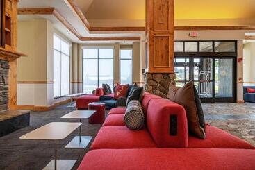 هتل Hilton Garden Inn Kalispell