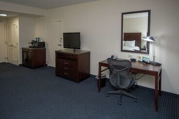 هتل Hilton Garden Inn Lexington Georgetown