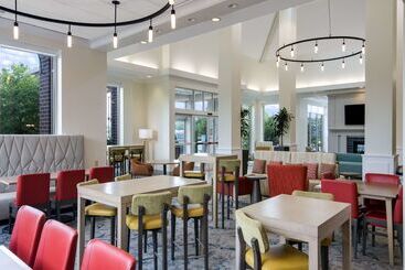 هتل Hilton Garden Inn Madison West/middleton