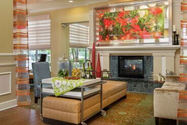 هتل Hilton Garden Inn Newport News