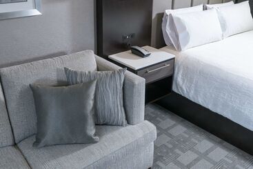 هتل Hilton Garden Inn Portsmouth Downtown