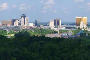 هتل Hilton Shreveport