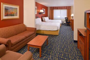 فندق Holiday Inn Express & Suites Alamosa, An Ihg