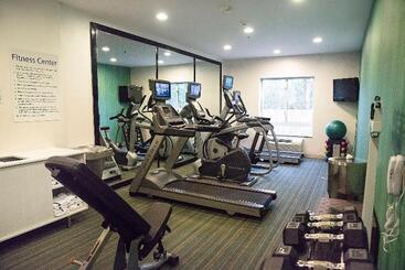 هتل Holiday Inn Express & Suites Alexandria, An Ihg