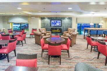 Holiday Inn Express Hotel & Suites Auburn, An Ihg