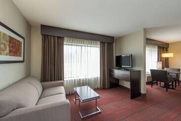 Holiday Inn Express Hotel & Suites Auburn, An Ihg