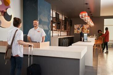 هتل Atwell Suites Austin Airport, An Ihg