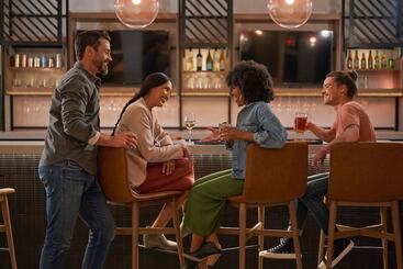 هتل Atwell Suites Austin Airport, An Ihg