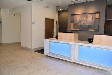 Holiday Inn Express Hotel And Suites Abilene, An Ihg