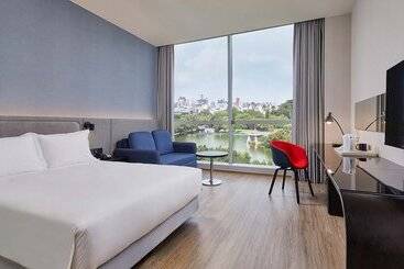 هتل Holiday Inn Express Taichung Park, An Ihg