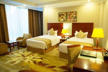 Jupiter International Hotel   Cazanchis