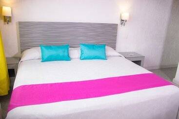 هتل Mia City Villa Hermosa