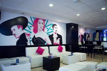 هتل Mia City Villa Hermosa