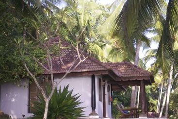 هتل Niraamaya Wellness Retreats, Surya Samudra, Kovalam