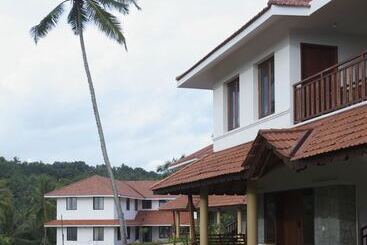 هتل Niraamaya Wellness Retreats, Surya Samudra, Kovalam