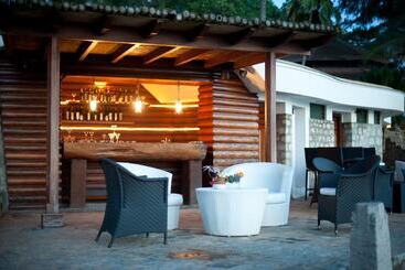 هتل Niraamaya Wellness Retreats, Surya Samudra, Kovalam