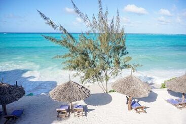 هتل Pearl Beach By Sansi