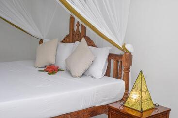 هتل Pearl Beach By Sansi