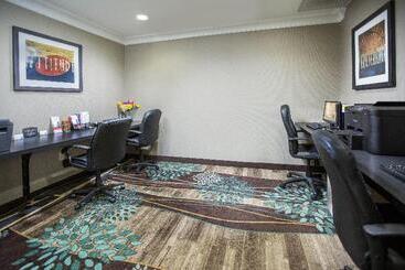 هتل Staybridge Suites Augusta, An Ihg