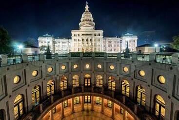 هتل Staybridge Suites Austin Airport, An Ihg