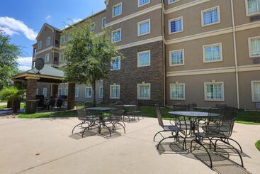 هتل Staybridge Suites Austin Airport, An Ihg
