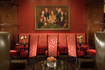 هتل The Skirvin Hilton Oklahoma City