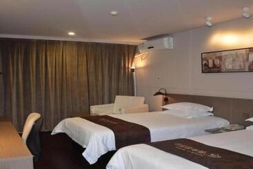 هتل Jinjiang Inn Select Huai An Hexia Guzhen Xiangyu Avenue