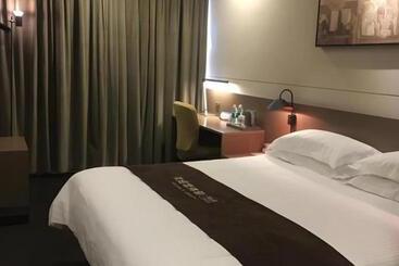 هتل Jinjiang Inn Select Huai An Hexia Guzhen Xiangyu Avenue